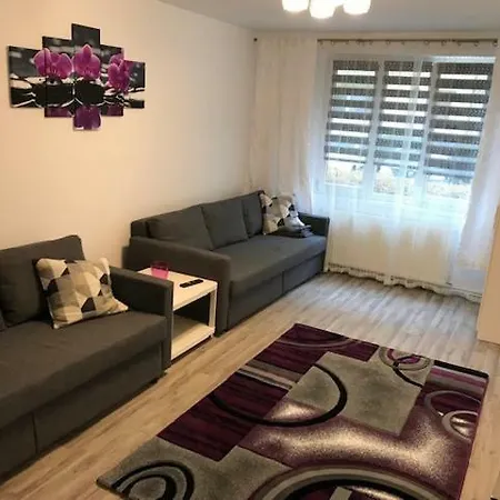 Апартаменти Apartament Kira Брашов